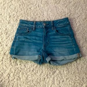 These are a pair of American Eagle Outfitter’s jean shorts. So cute!